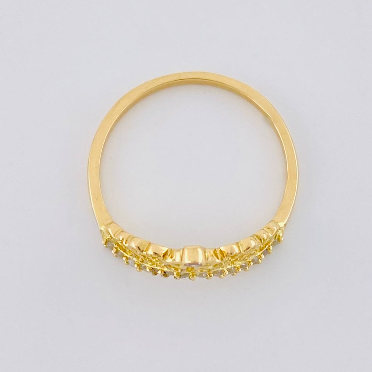 Anillo 15'S Corona 1.8 g / T6 1/4 Oro Amarillo 18K