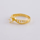 Anillo Solitario Entrelazado 2.55 g / T7 Oro Amarillo 18K