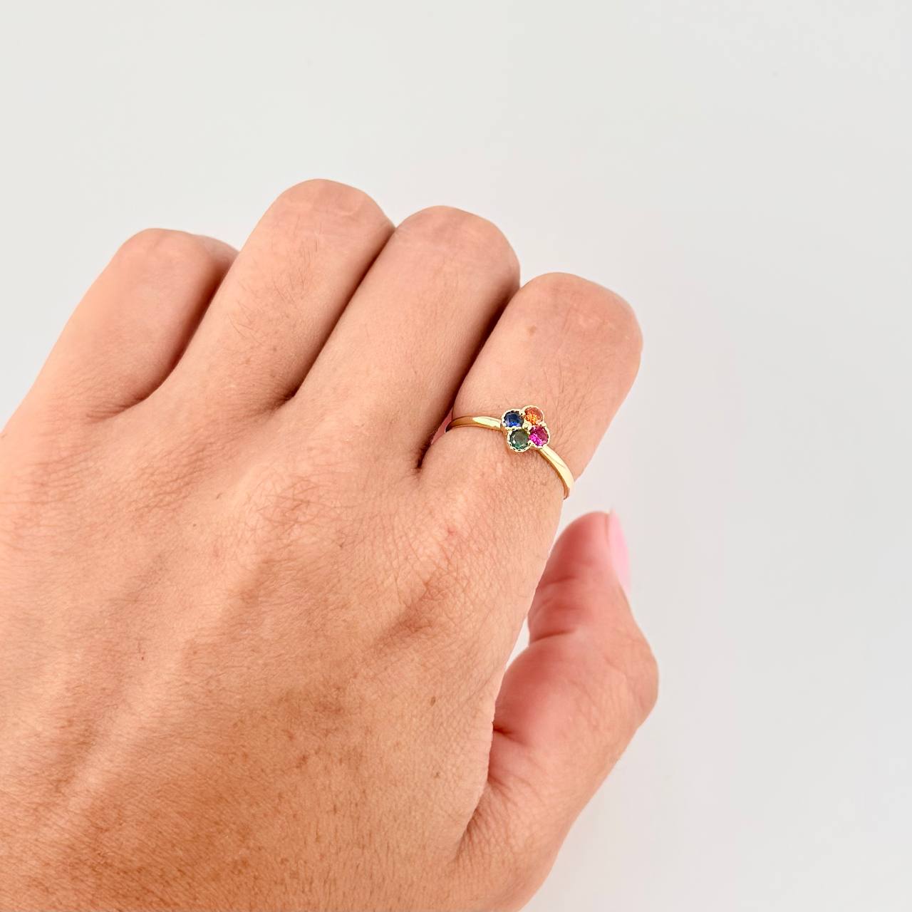 Anillo Trebol Cuatro Hojas 1.35 g / T5 3/4 Oro Amarillo 18K