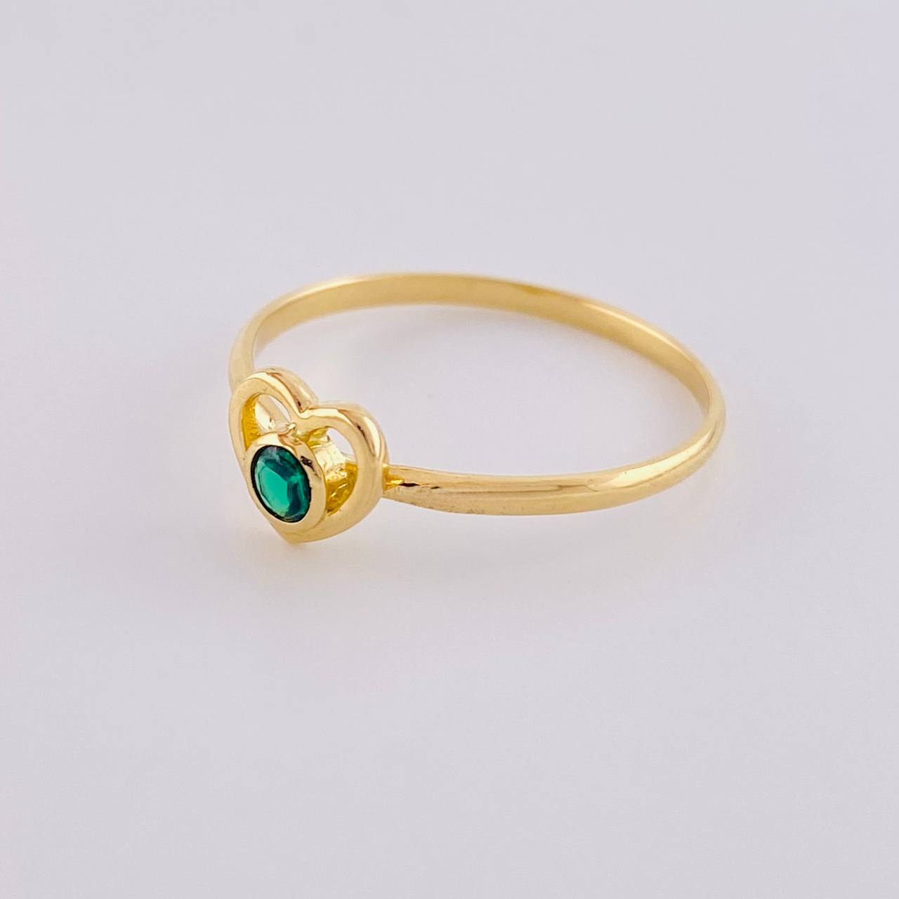 Anillo Corazon Vacio 1.5 g / T8 1/4 Oro Amarillo 18K