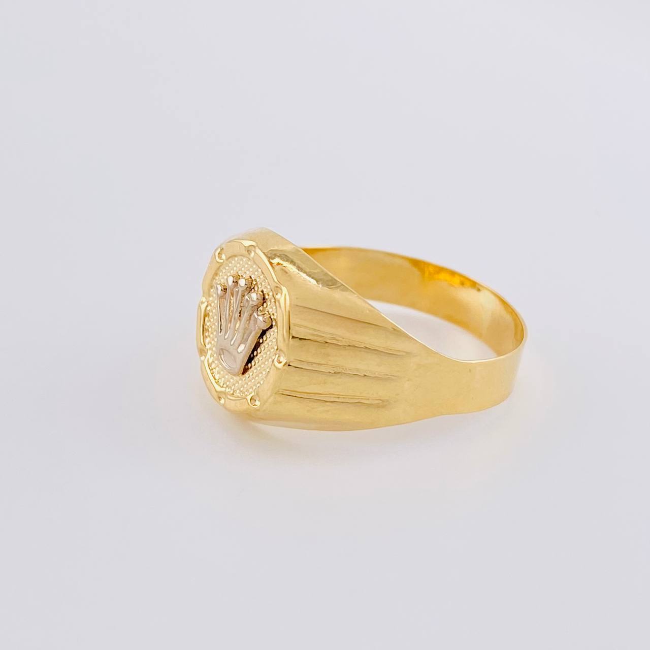 Anillo Sello Corona Redondo 2.9 g / T10 1/2 Dos Oros Amarillo Blanco 18K