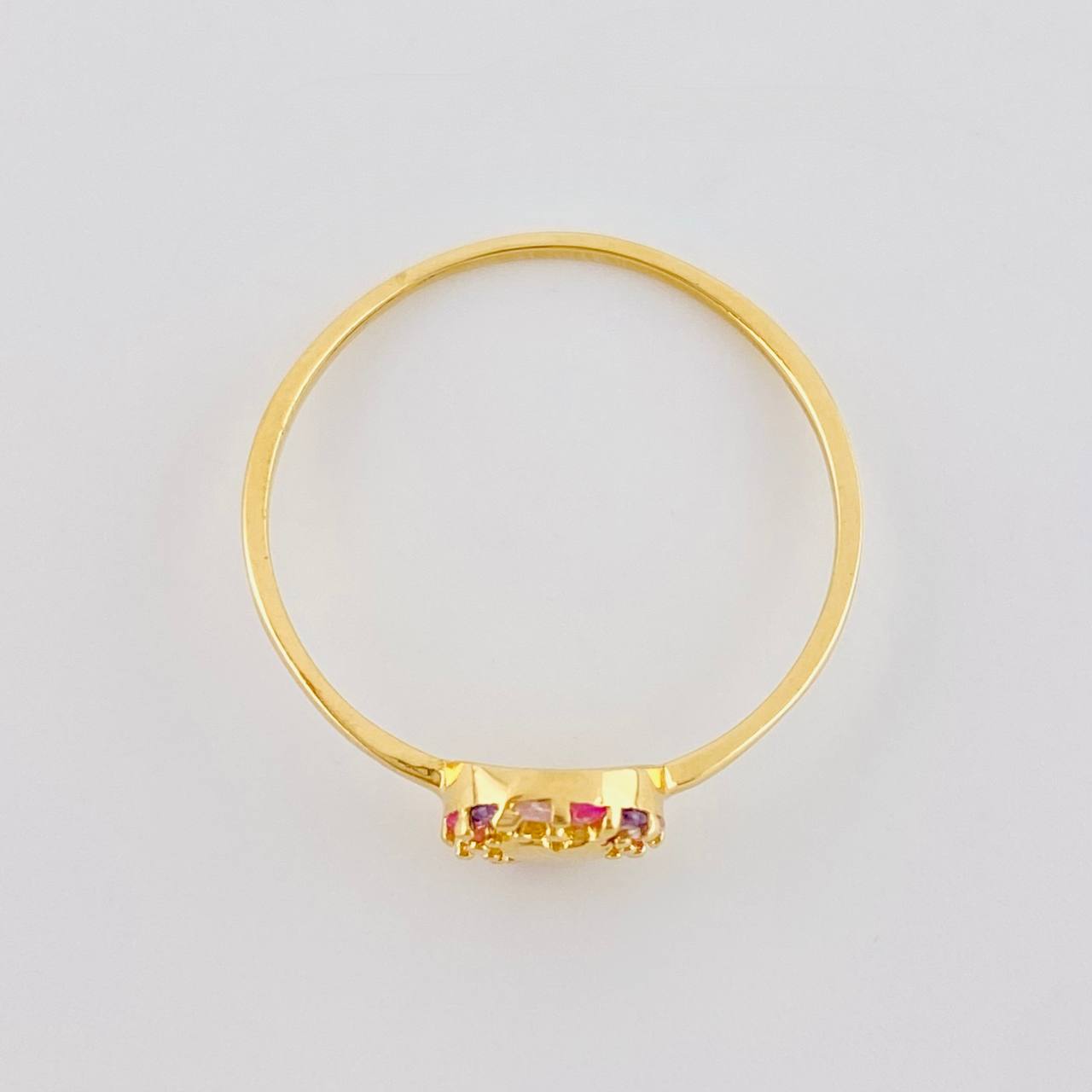Anillo Circulo Corazón 0.85 g / T6 3/4 Oro Amarillo 18K