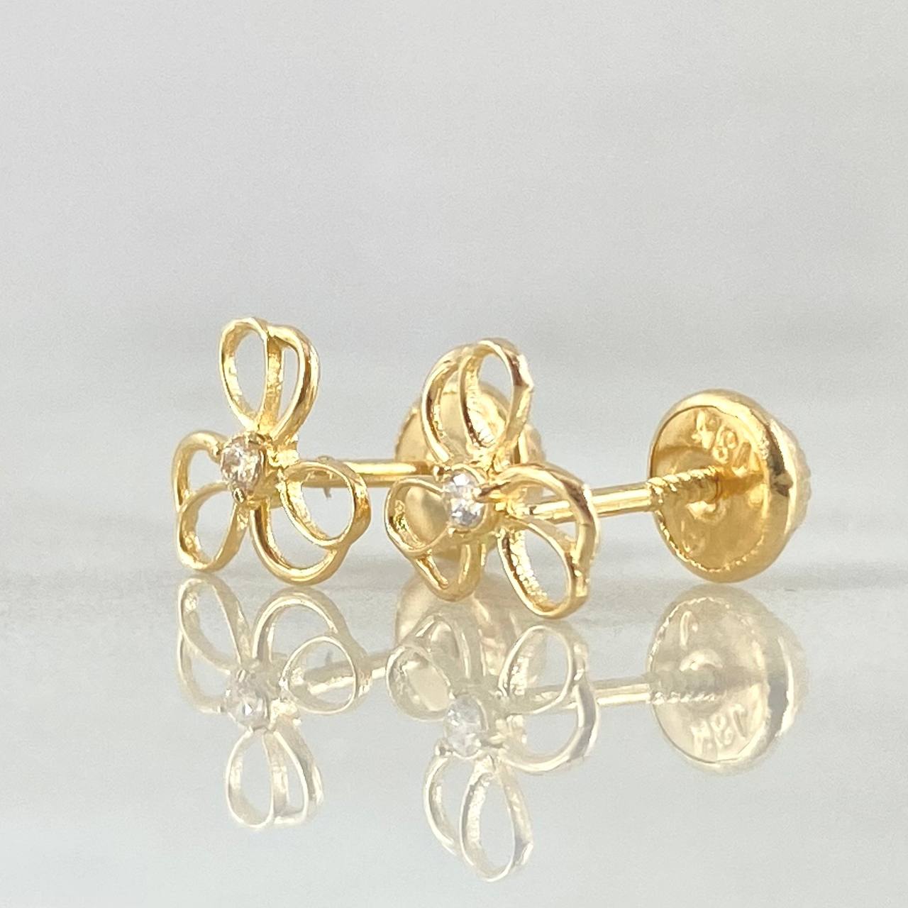Topos Tres Petalos 0.7gr / Oro Amarillo 18K