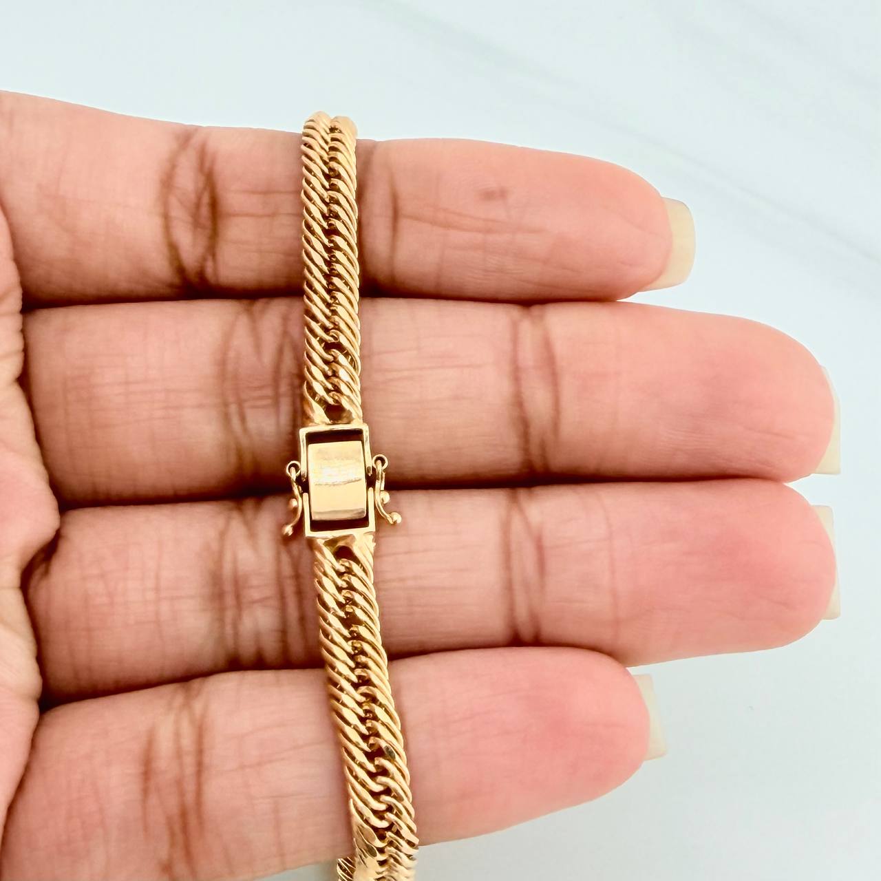 Pulso Cubano Reticulado 5.65gr / 20.3cm / 4.36mm Oro Amarillo +3 18K %