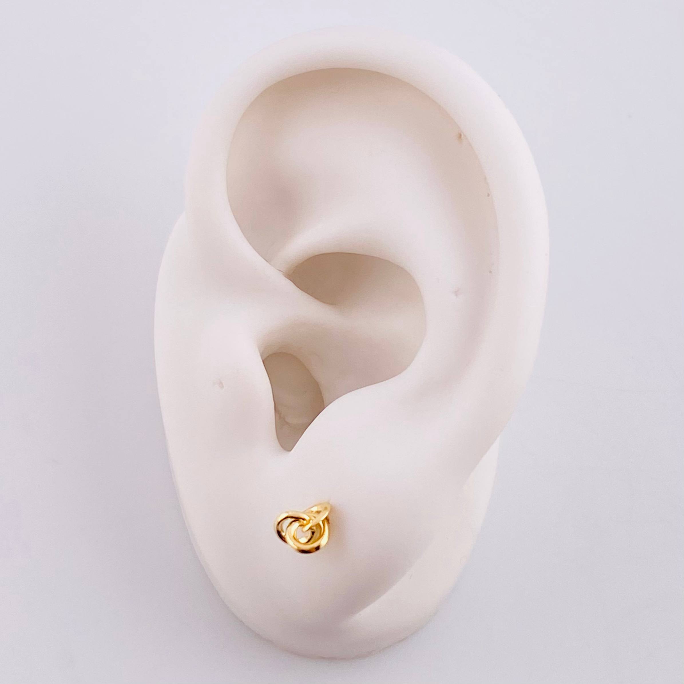 Topos Nudo 0.5g / 5.3mm Oro Amarillo 18K