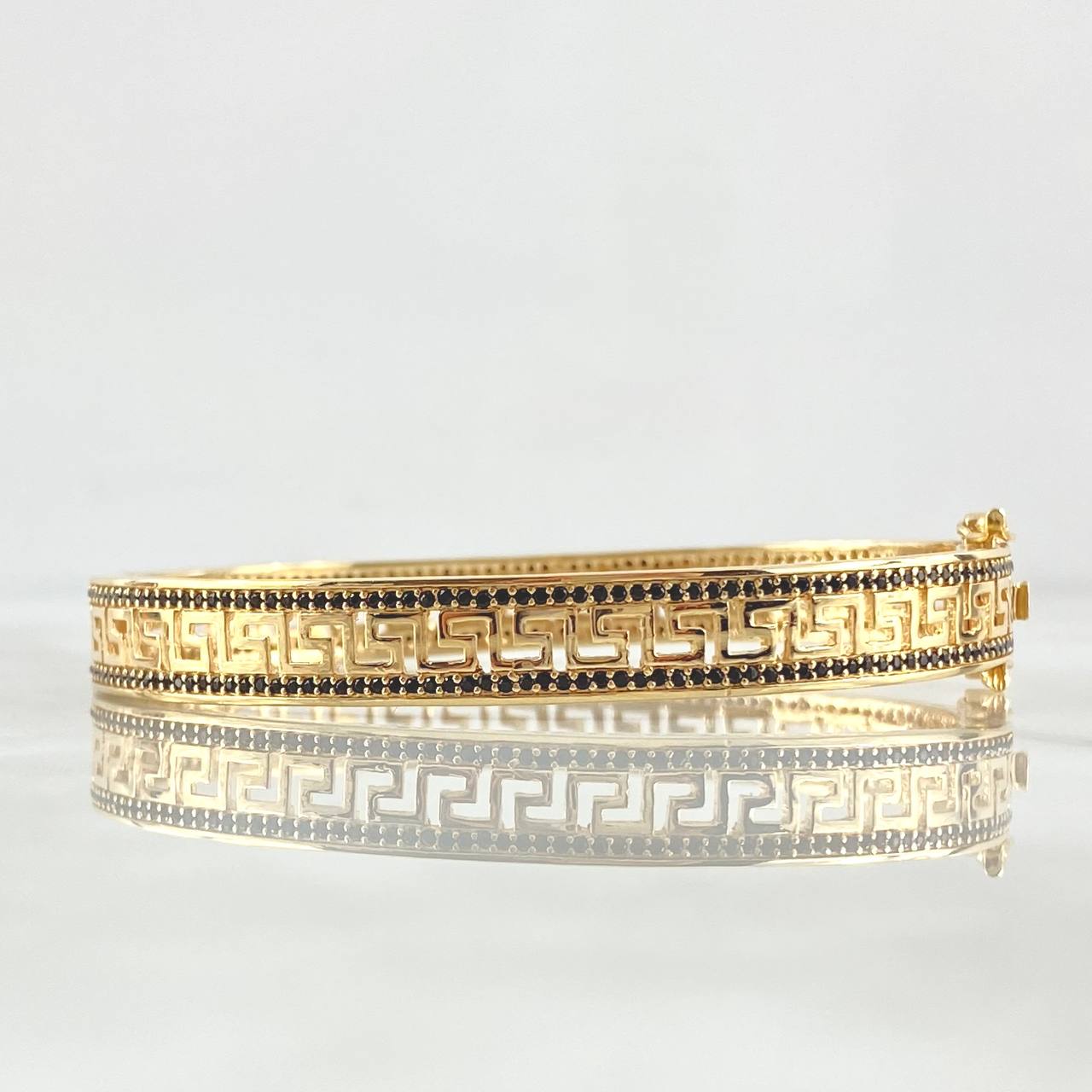 Pulso Tribal 22.9gr / 18.5cm / 8mm Circones Negros Oro Amarillo 18K
