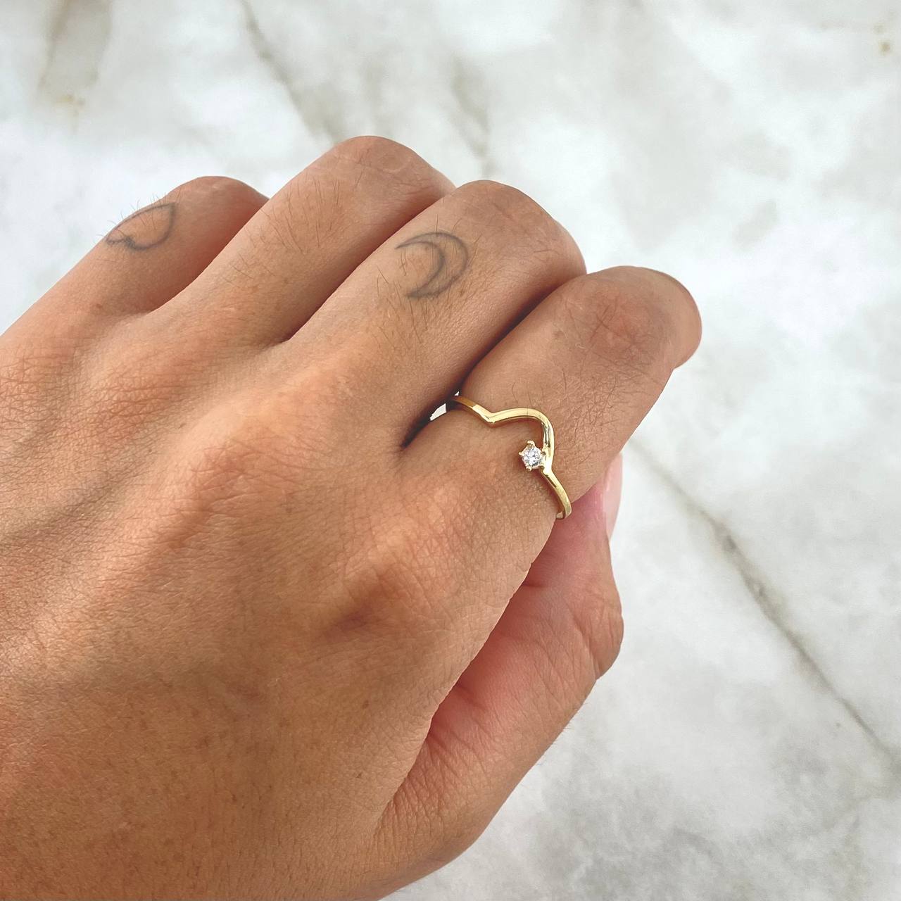 Anillo Media Curva 1.35gr / T6 3/4 / Circon Blanco Oro Amarillo 18K