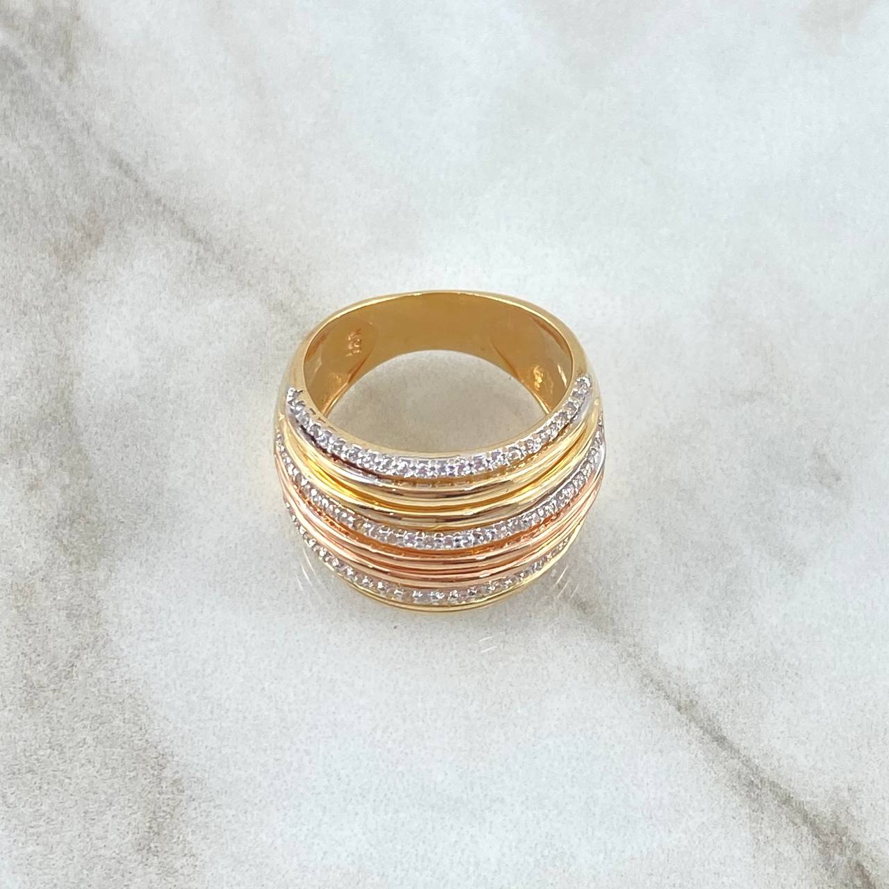 Anillo Diez Lineas 8.25gr / T7 / Circones Blancos Dos Oros Amarillo Rosa 18K
