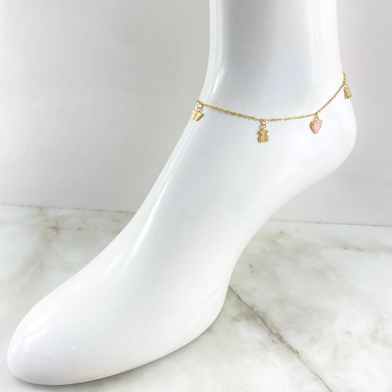 Tobillera Aro Seguido Dijes 3.1gr / 25cm / Oro 18K ©