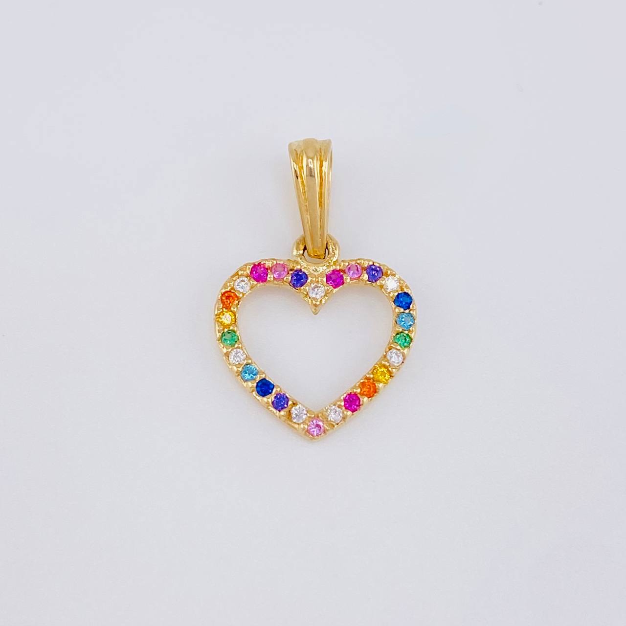 Dije Silueta Corazón 0.85g / 1.8cm Oro Amarillo 18K