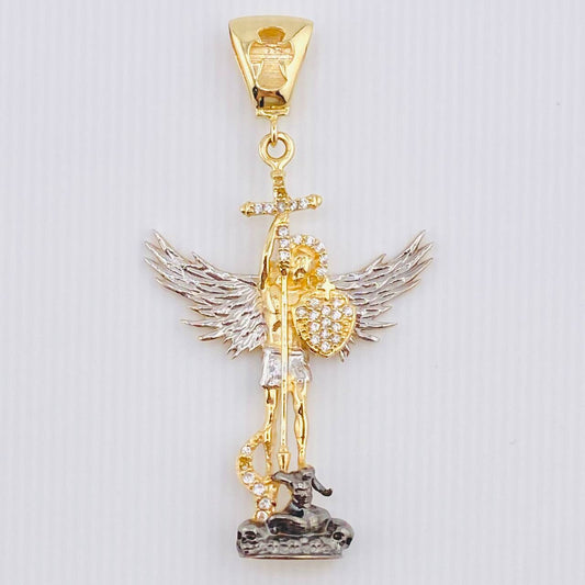 Dije San Miguel 6.6gr / 5.3cm / Dos Oros Amarillo Blanco 18K *