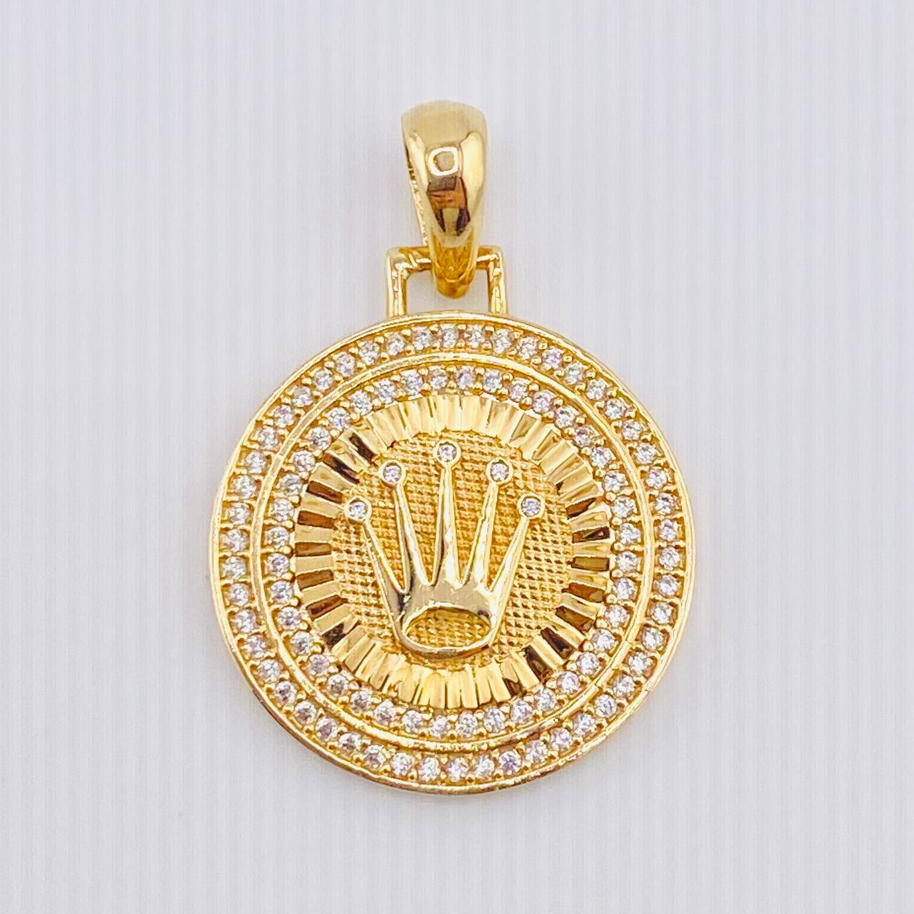 Dije Placa Corona Circular 4.2gr / 3.2cm / Oro Amarillo 18K ©