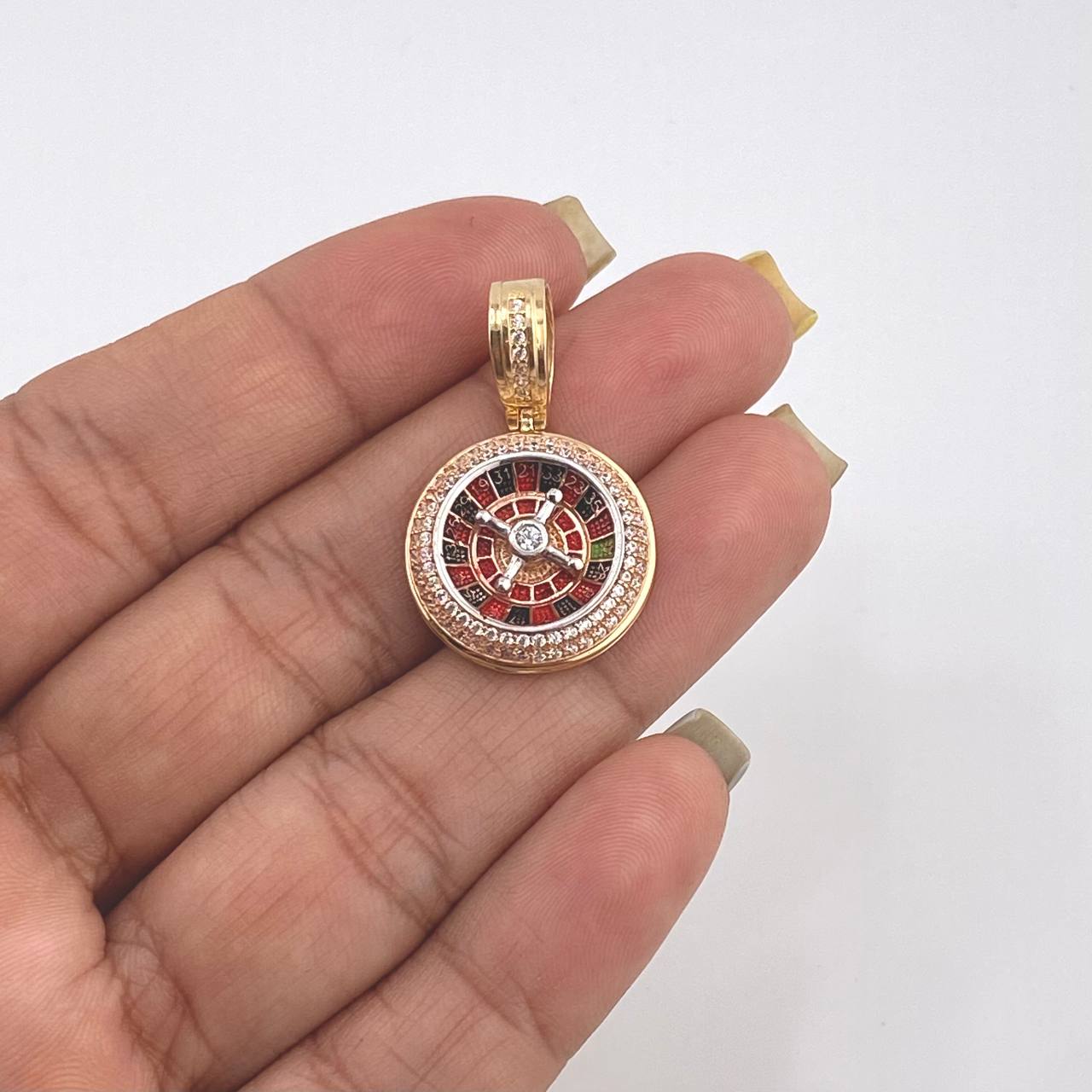 Dije Ruleta Casino Movil 5.85gr / 3cm / Dos Oros Amarillo Blanco 18K ©