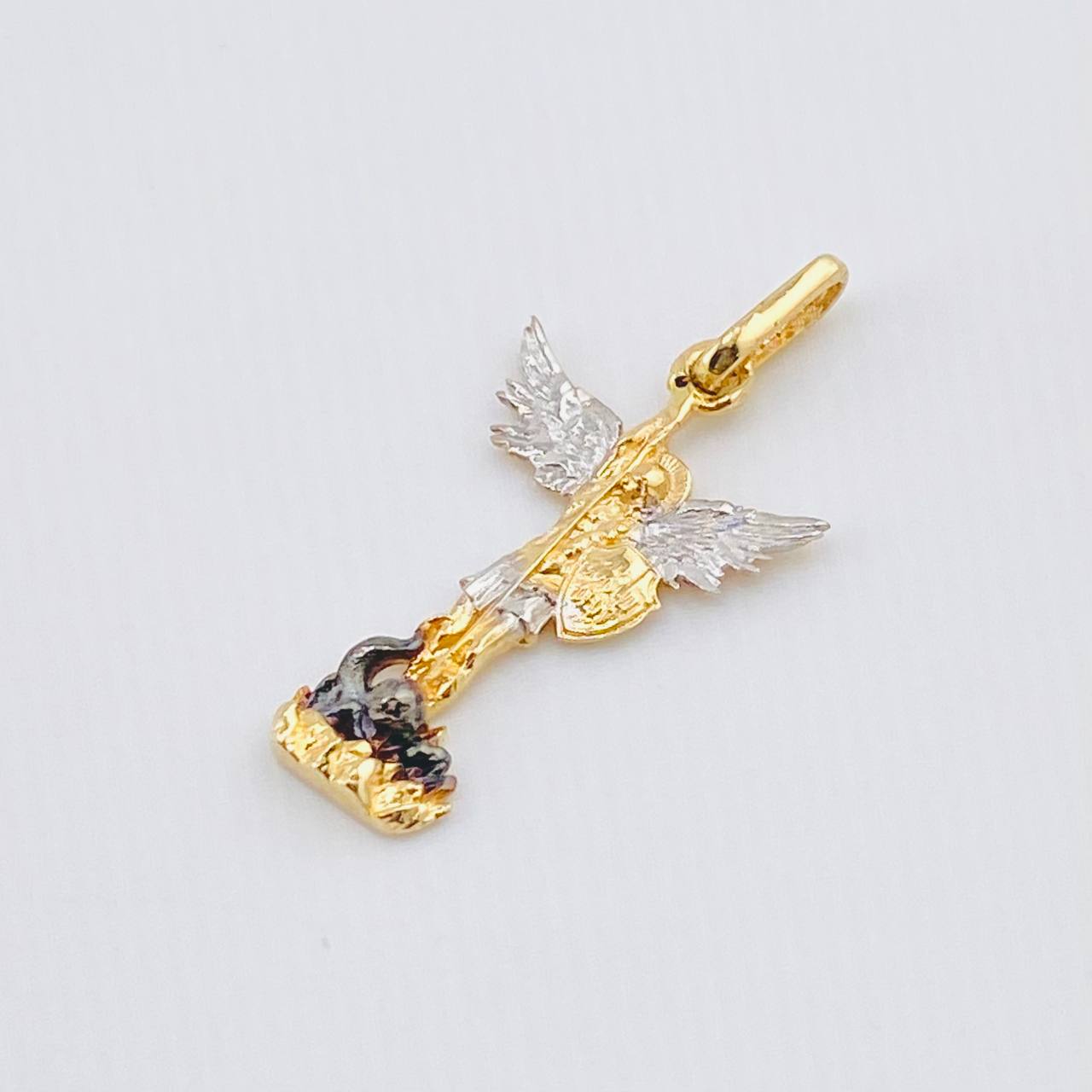 Dije San Miguel 1.6gr / 2.8cm / Dos Oros Amarillo Blanco 18K ©