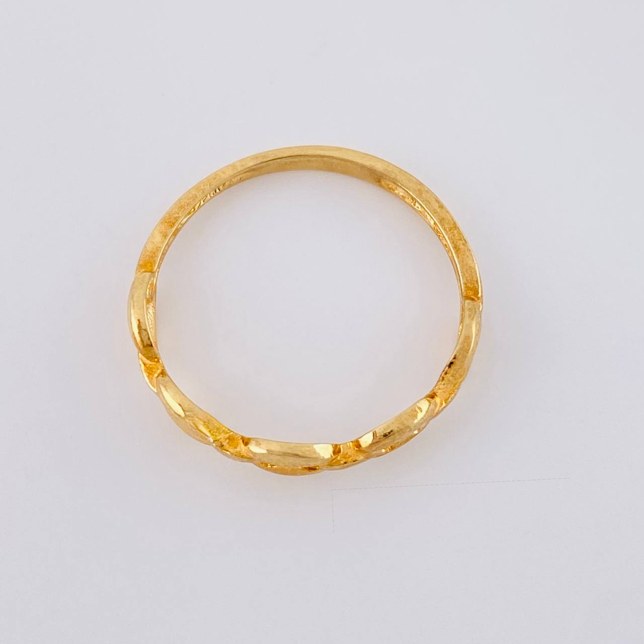 Anillo Gc 1.6 g / T8 Oro Amarillo 18K