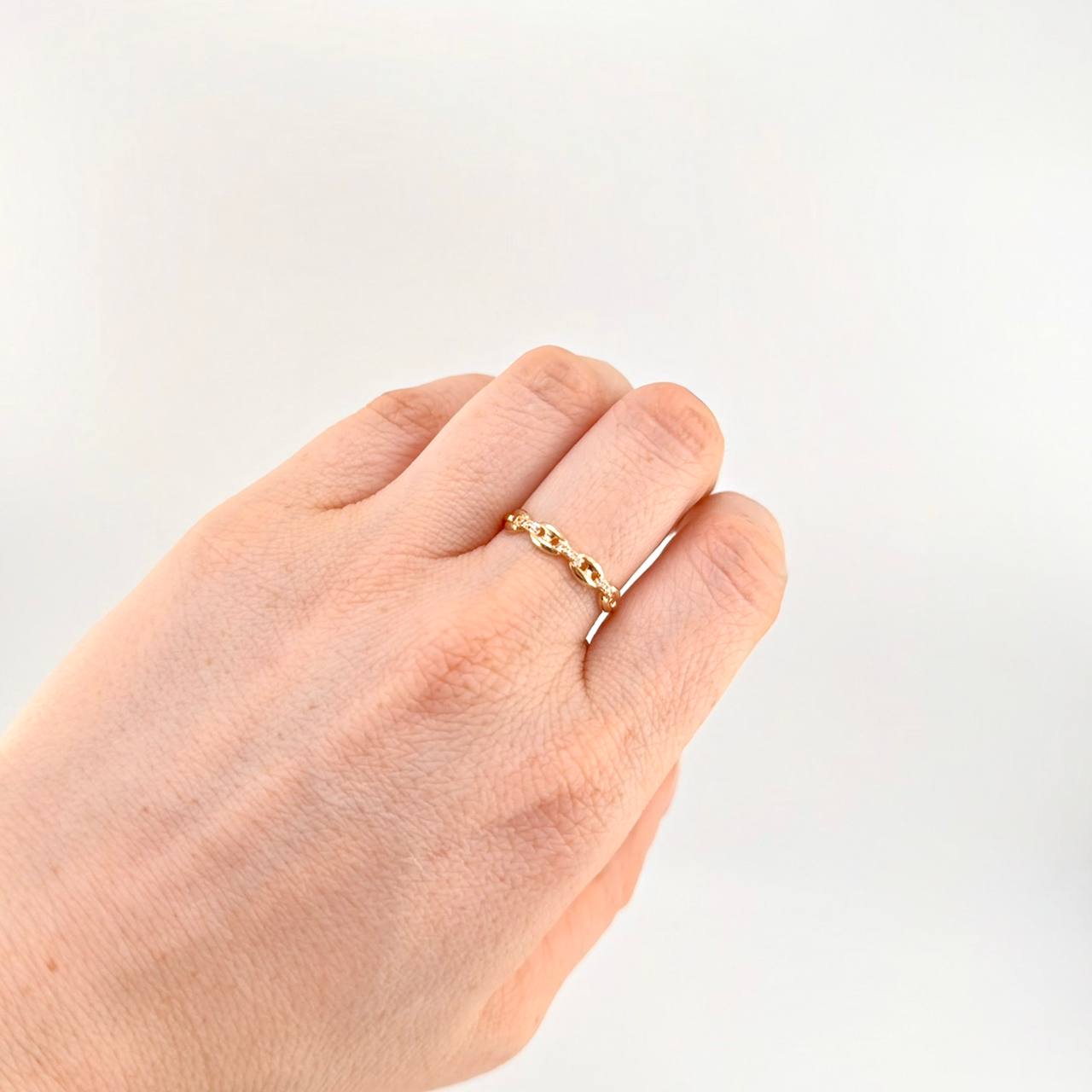 Anillo Gc 1.55 g / T6 3/4 Oro Amarillo 18K