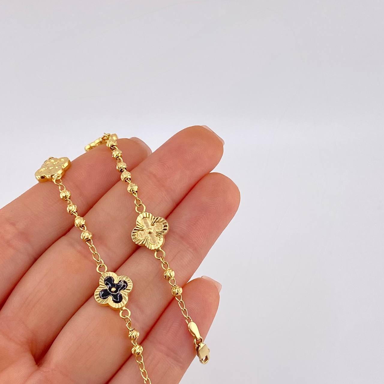 Pulso Militar Trebol Doble Faz 4.3 g / 19.2 cm / 3 mm Oro Amarillo 18K
