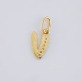 Dije Letra V Cursiva 0.7 g / 2.5 cm Oro Amarillo 18K