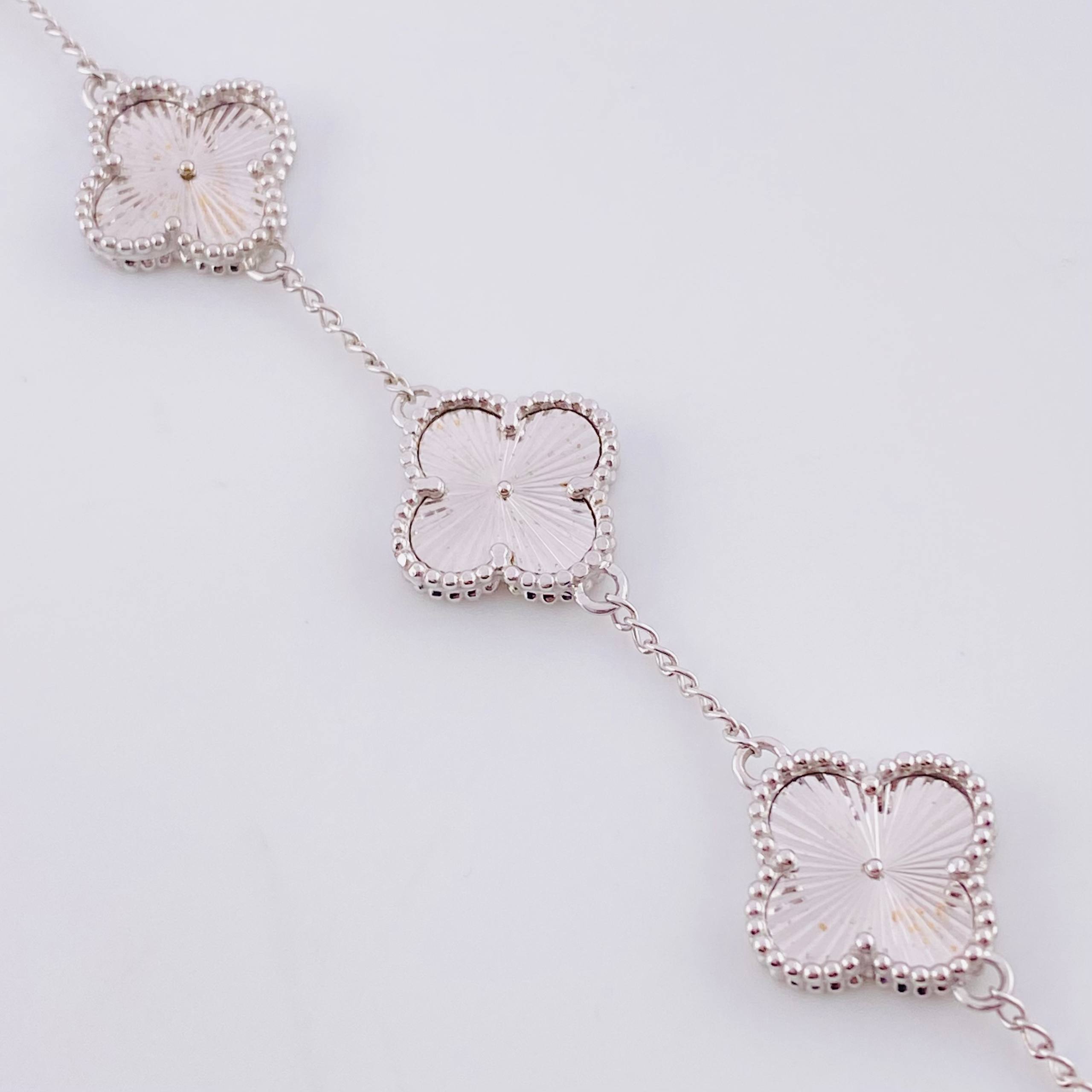 Pulso Trebol Diamantado 12.4g / 19cm / 14mm Oro Blanco 18K