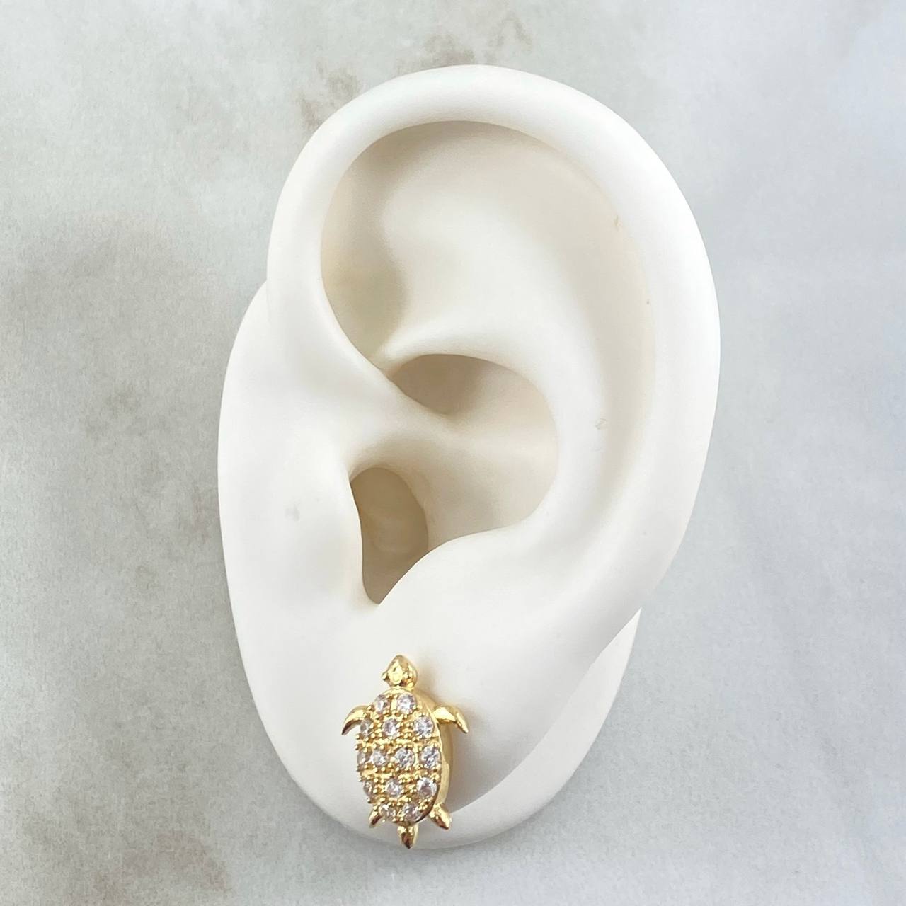 Topos Tortuga 3.05gr / 1.4cm / Circones Blancos Broche Mariposa Oro Amarillo 18K