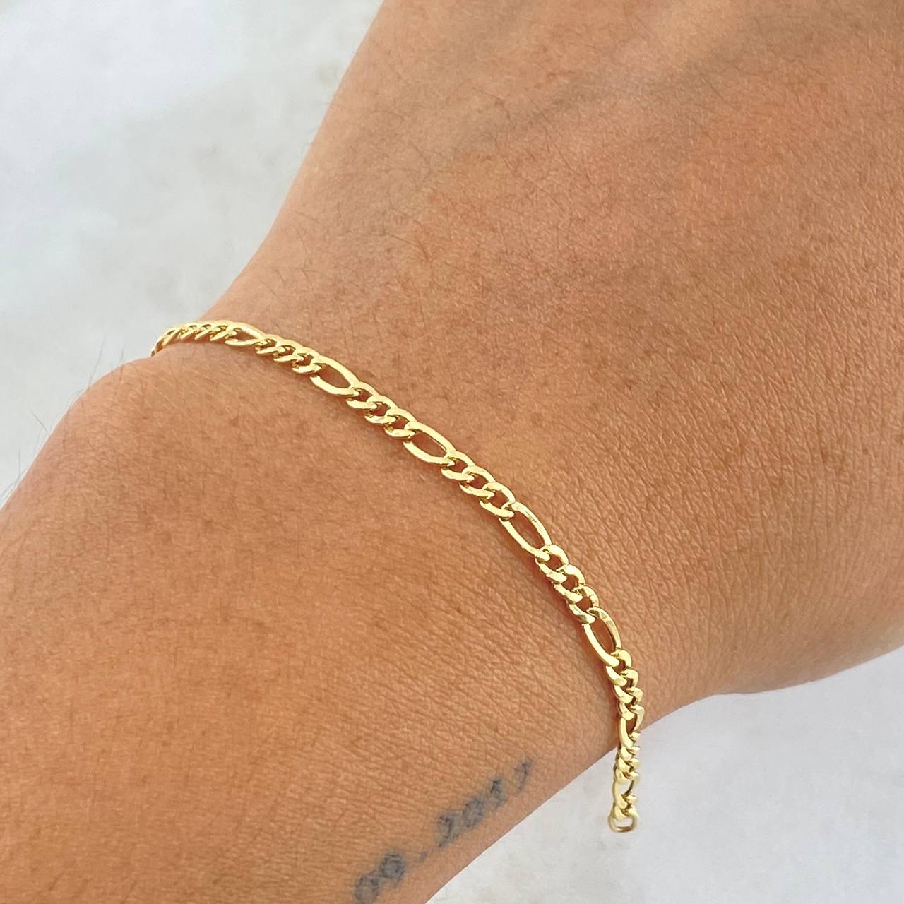 Pulso Figaro 1gr / 18.5cm / Oro Amarillo +1 18K *