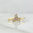 Anillo Flor Trillium 1.5gr / T7 / Circones Blancos Oro Amarillo 18K *