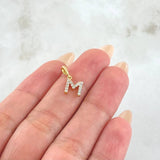 Dije Letra M 0.75gr / 1.5cm / Oro 18K ©