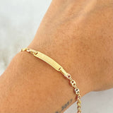 Pulso Bebé GC Placa Rectangular Punteada 1.75gr / 14cm / Oro 18K ©