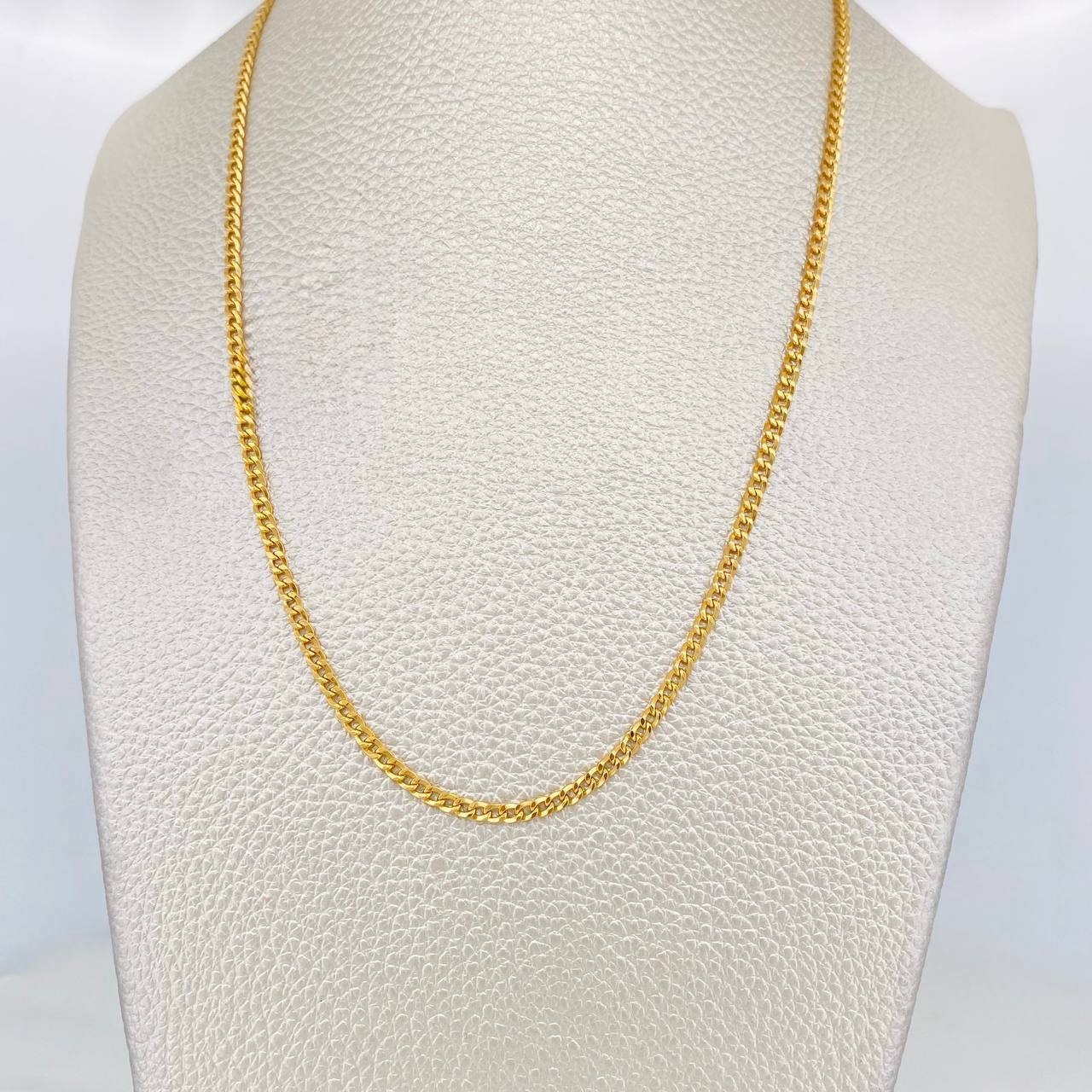 Cadena Cubana 3.8g / 60cm / 2.3mm Oro Amarillo 18K