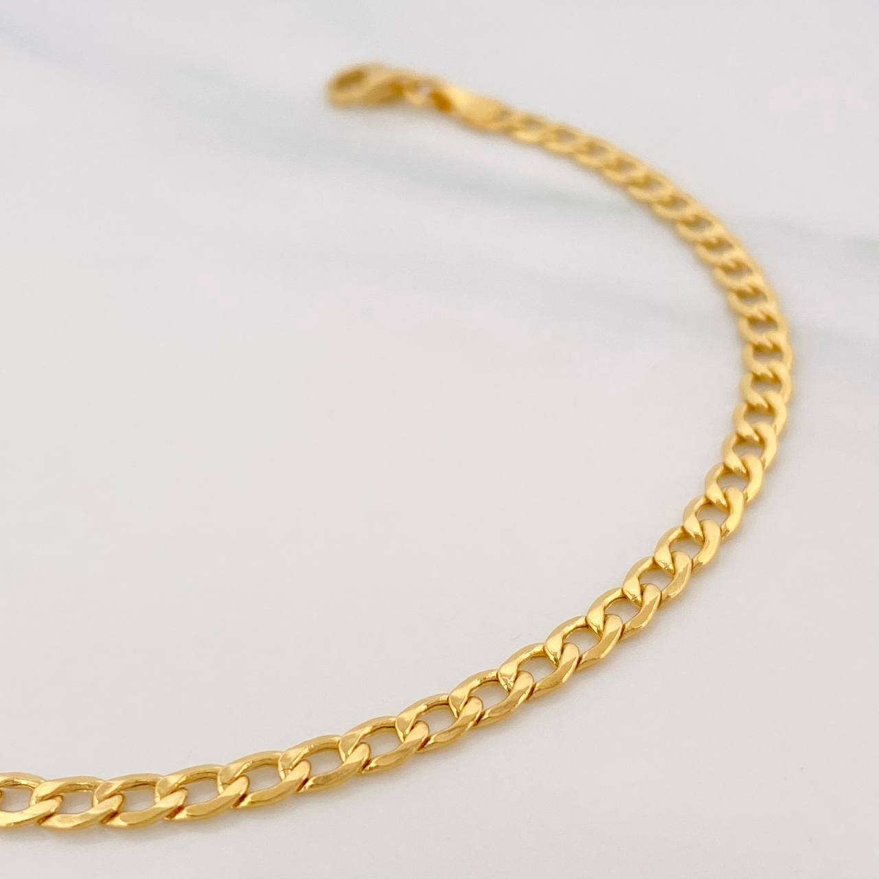 Pulso Cubano 2.45g / 20cm / 3.2mm Oro Amarillo 18K