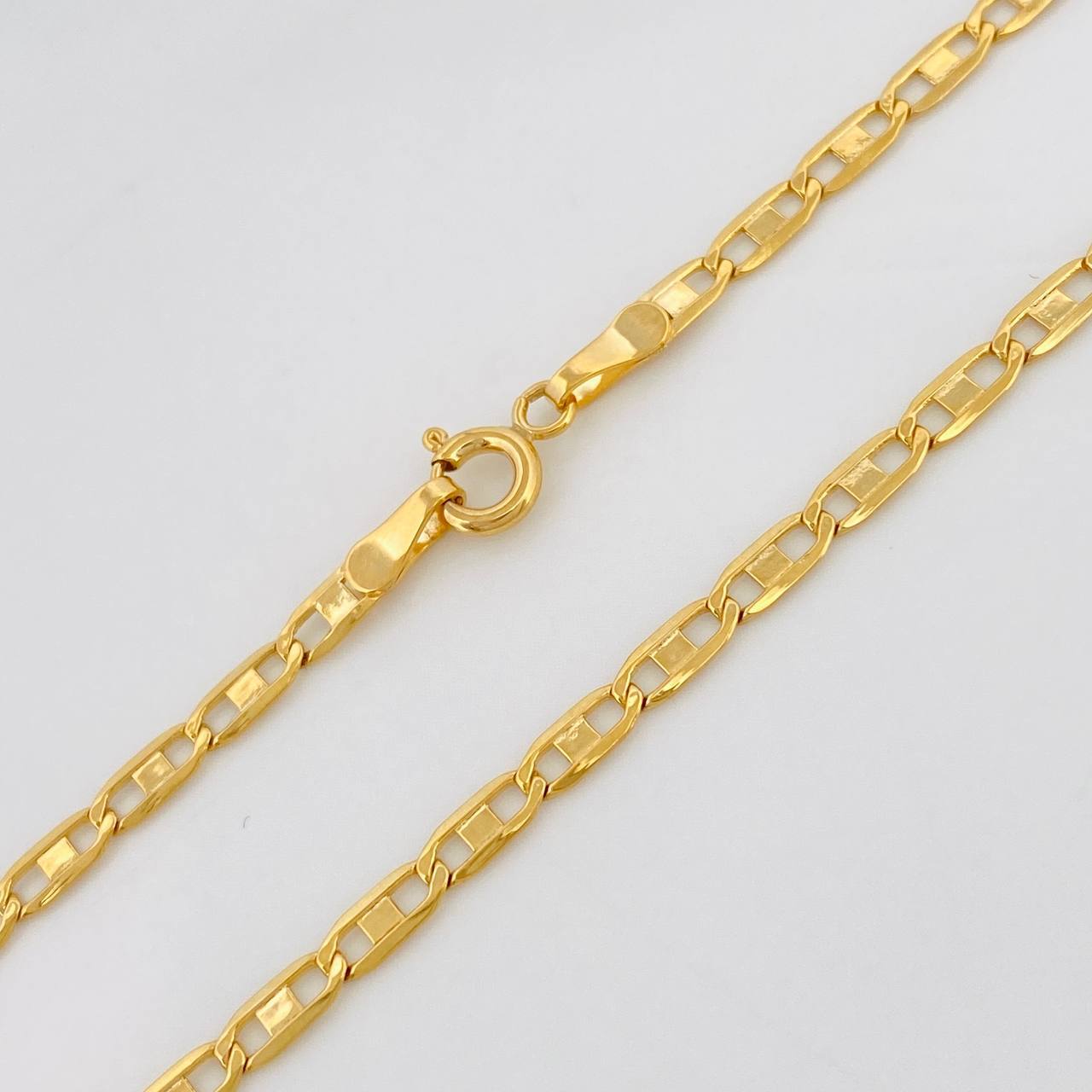Pulso Escalera 1.35g / 20cm / 2.6mm Oro Amarillo 18K