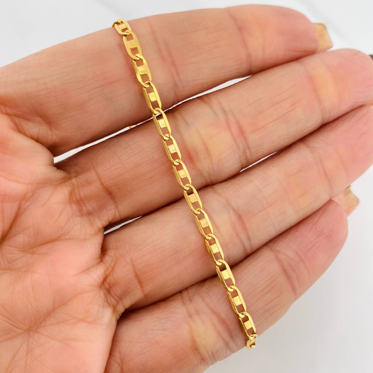 Pulso Escalera Plana 1.35g / 20.5cm / 2.5mm Oro Amarillo 18K