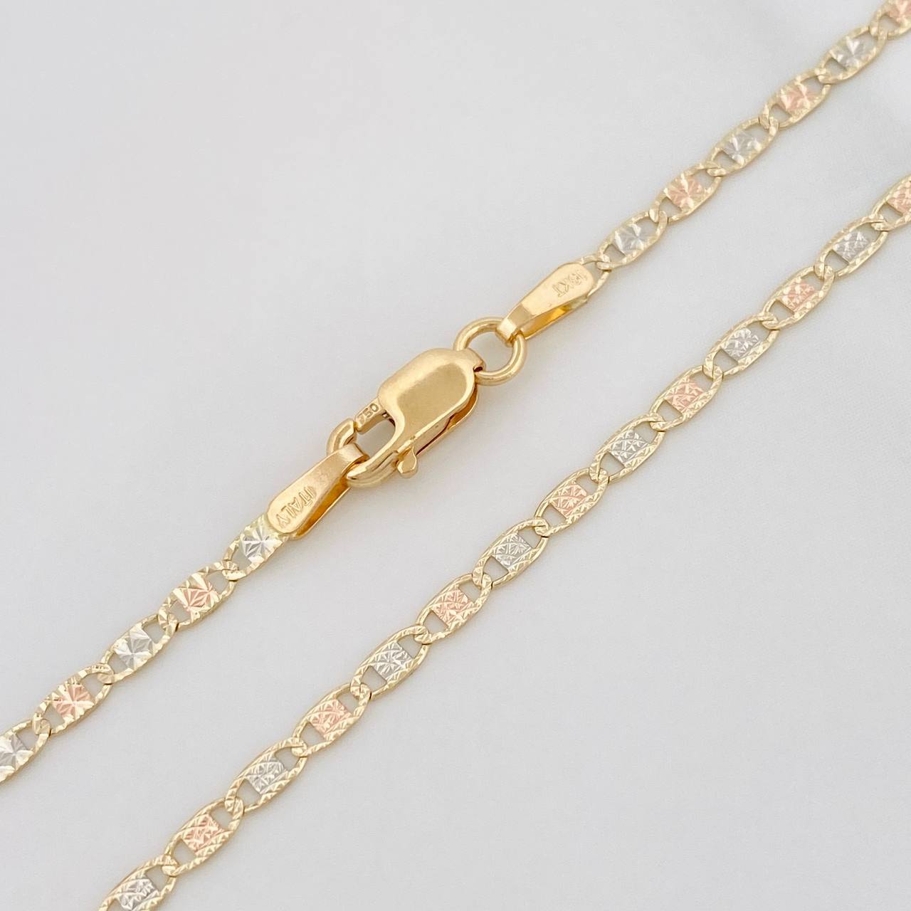 Cadena Escalera Plana Diamantada 3.7g / 60cm / 1.74mm Tres Oros 18K