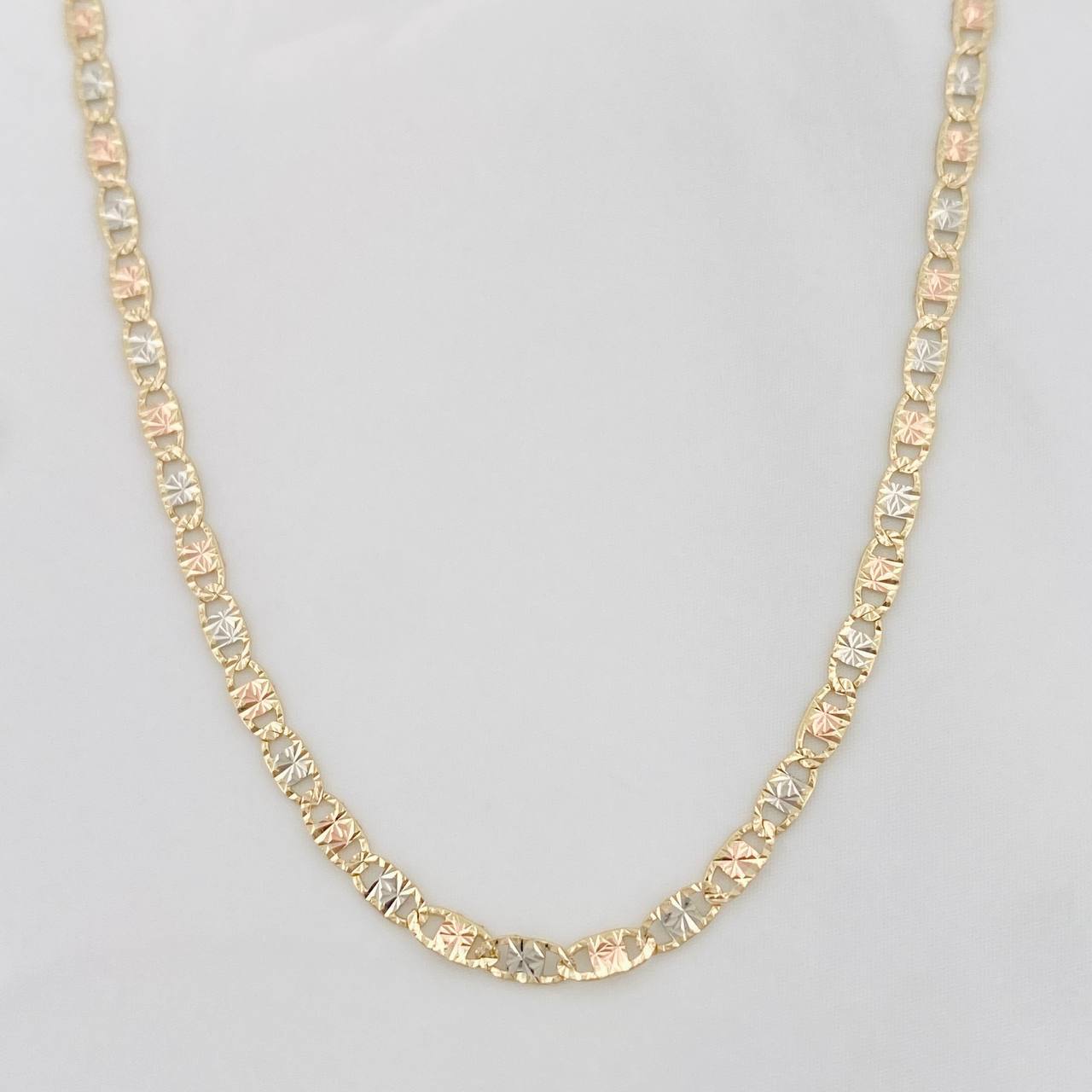 Cadena Escalera Plana Diamantada 3.75g / 60cm / 1.8mm Tres Oros 18K