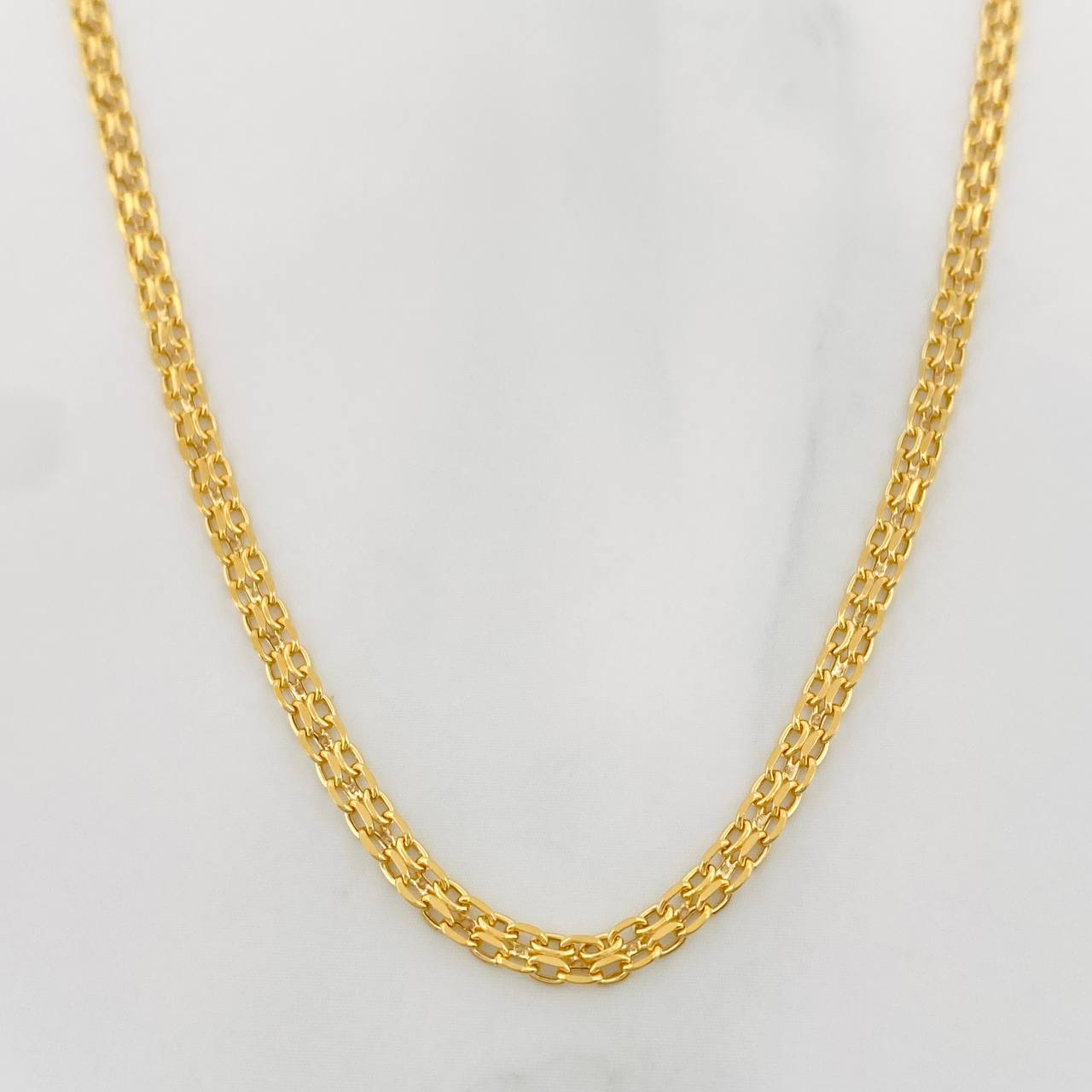 Cadena China 3.55g / 60cm / 2.47mm Oro Amarillo 18K