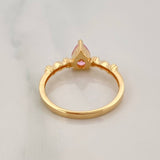 Anillo Solitario Gota 2.1 g / T6 1/2 Oro Amarillo 18K