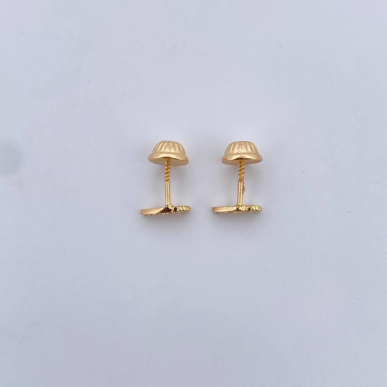 Topos Pies 0.65gr / Circones Blancos Oro Amarillo 18K &