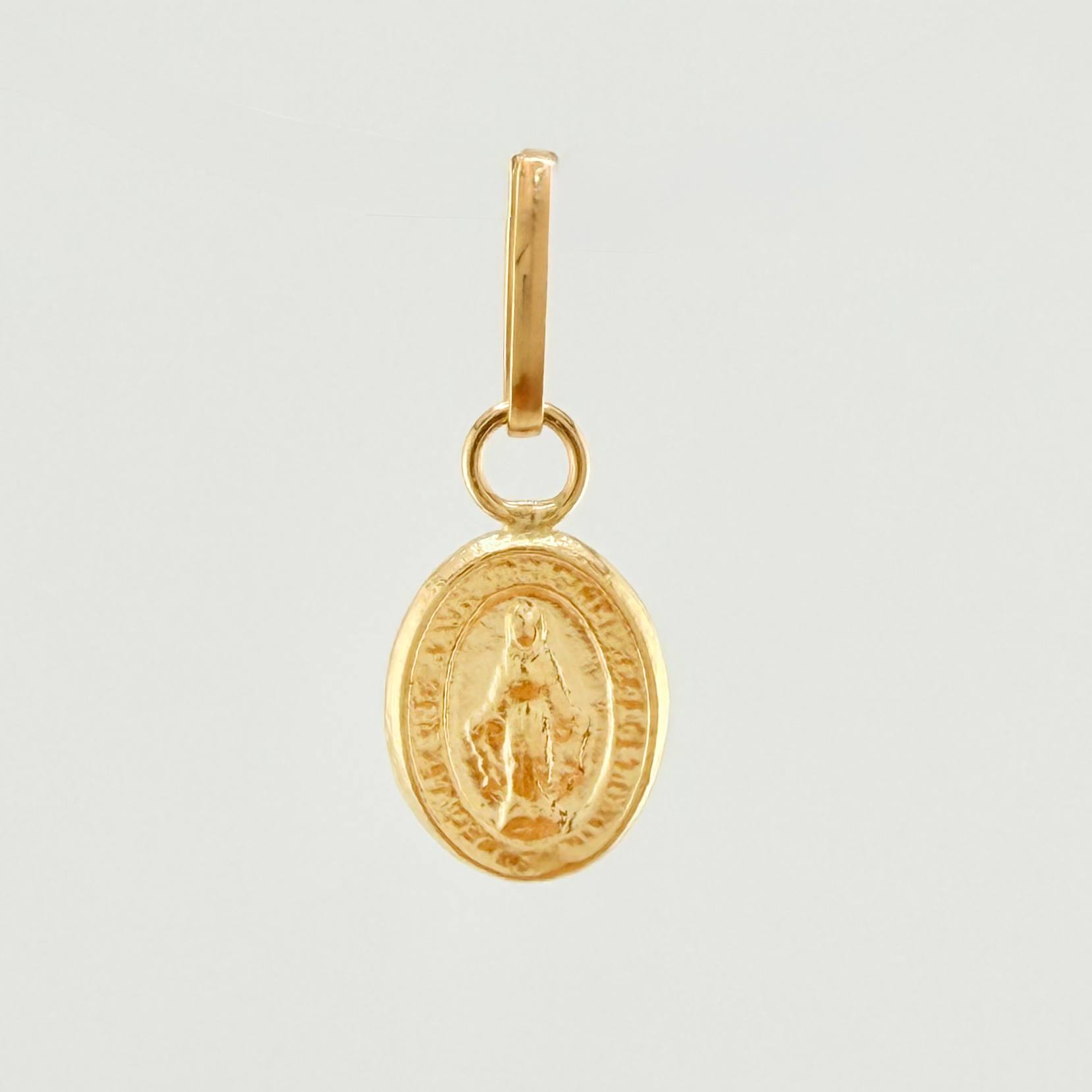 Dije Virgen Milagrosa 0.2gr / 1.5cm / Oro Amarillo 18K