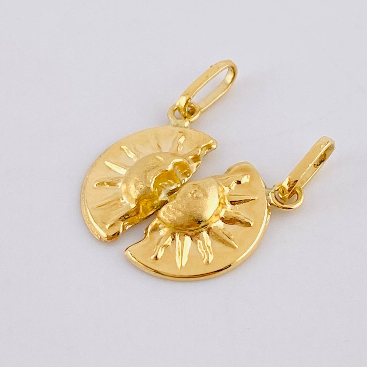 Dije Sol Pareja 1gr / 2cm / Oro Amarillo 18K