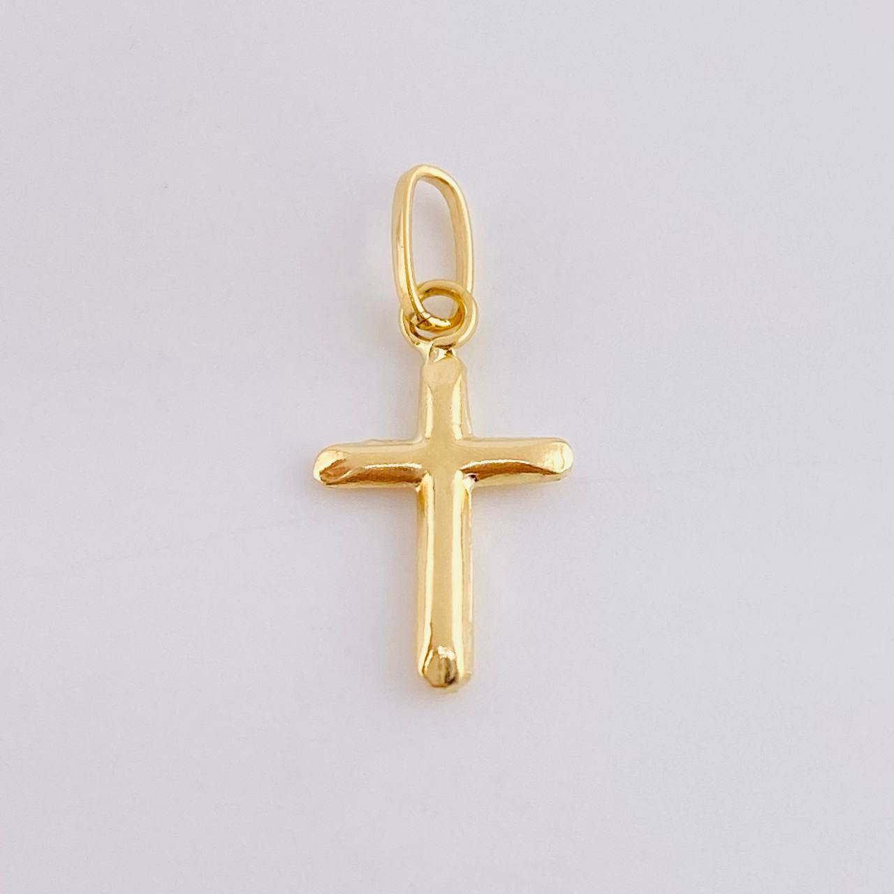 Dije Cruz 0.2gr / 1.5cm / Oro Amarillo 18K *