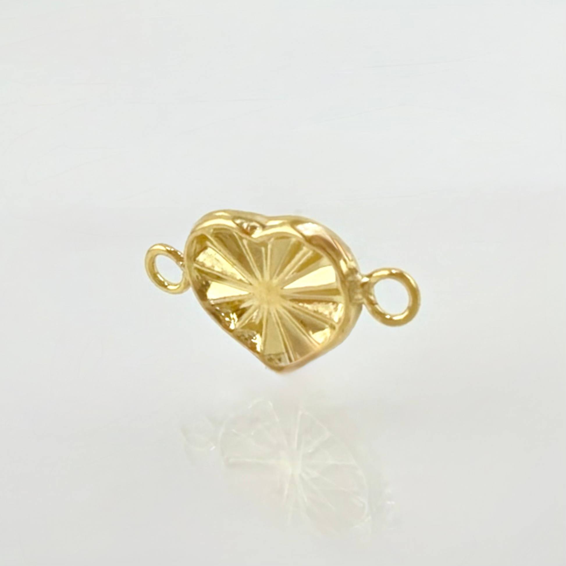 Herraje Corazón Diamantado 0.55gr / 1.8cm / Oro Amarillo 18K