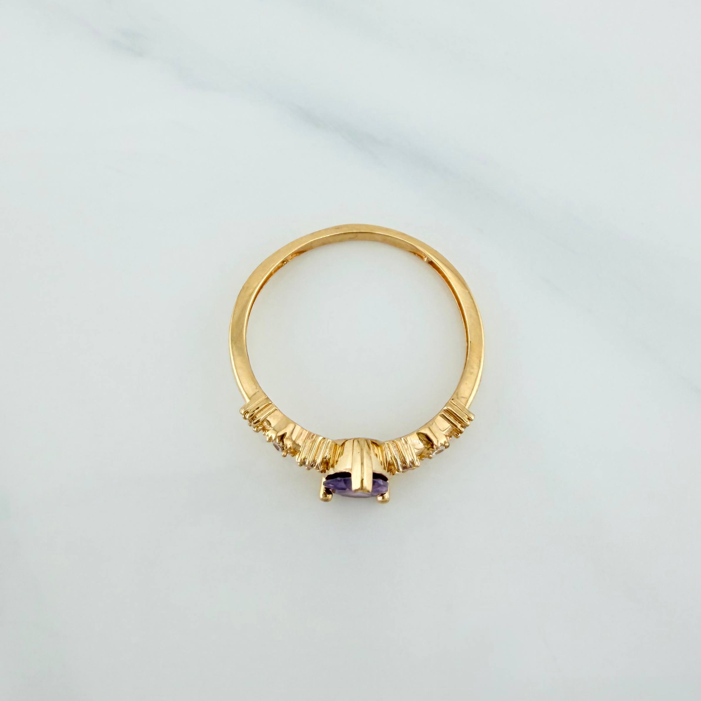 Anillo Halo Gota 2.2 g / T7 1/4 Oro Amarillo 18K