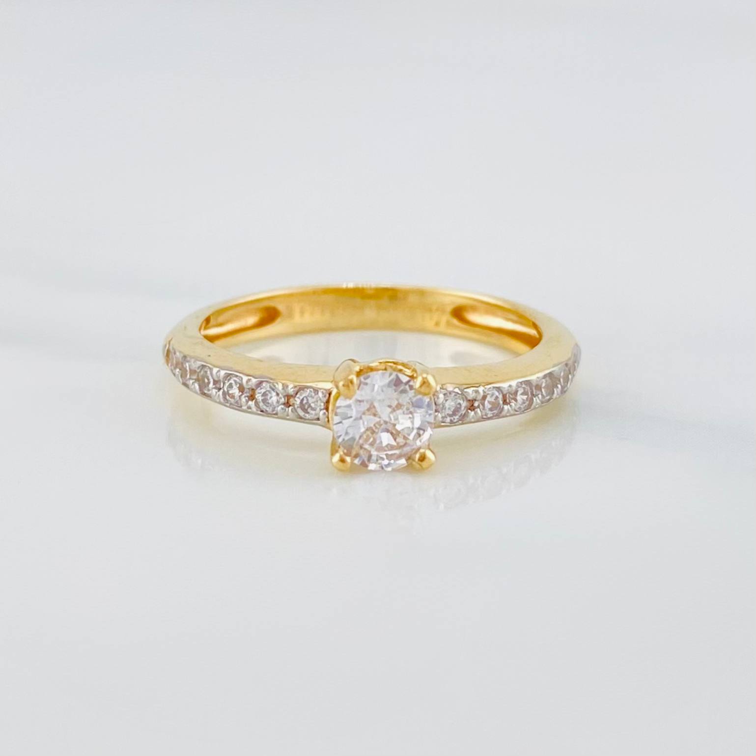Anillo Solitario Churumbela 3 g / T7 Dos Oros Amarillo Blanco  18K