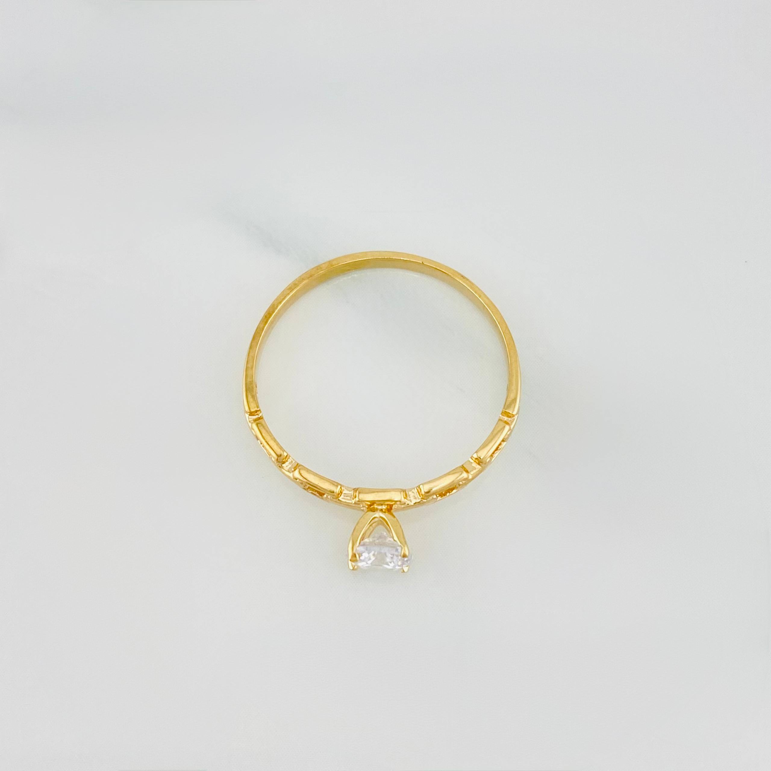 Anillo Solitario Eslabon 1.5 g / T7 1/4 Oro Amarillo 18K