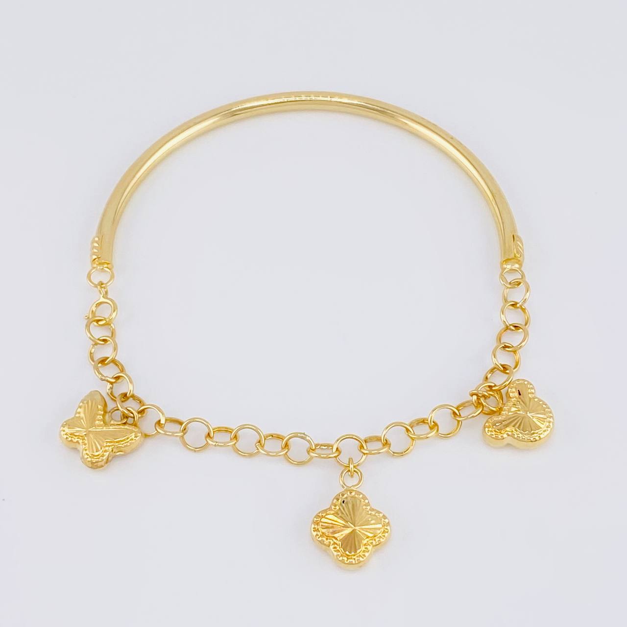 Pulso Charms Diamantados 4.05g / 14.7cm / 2.75mm Oro Amarillo 18K