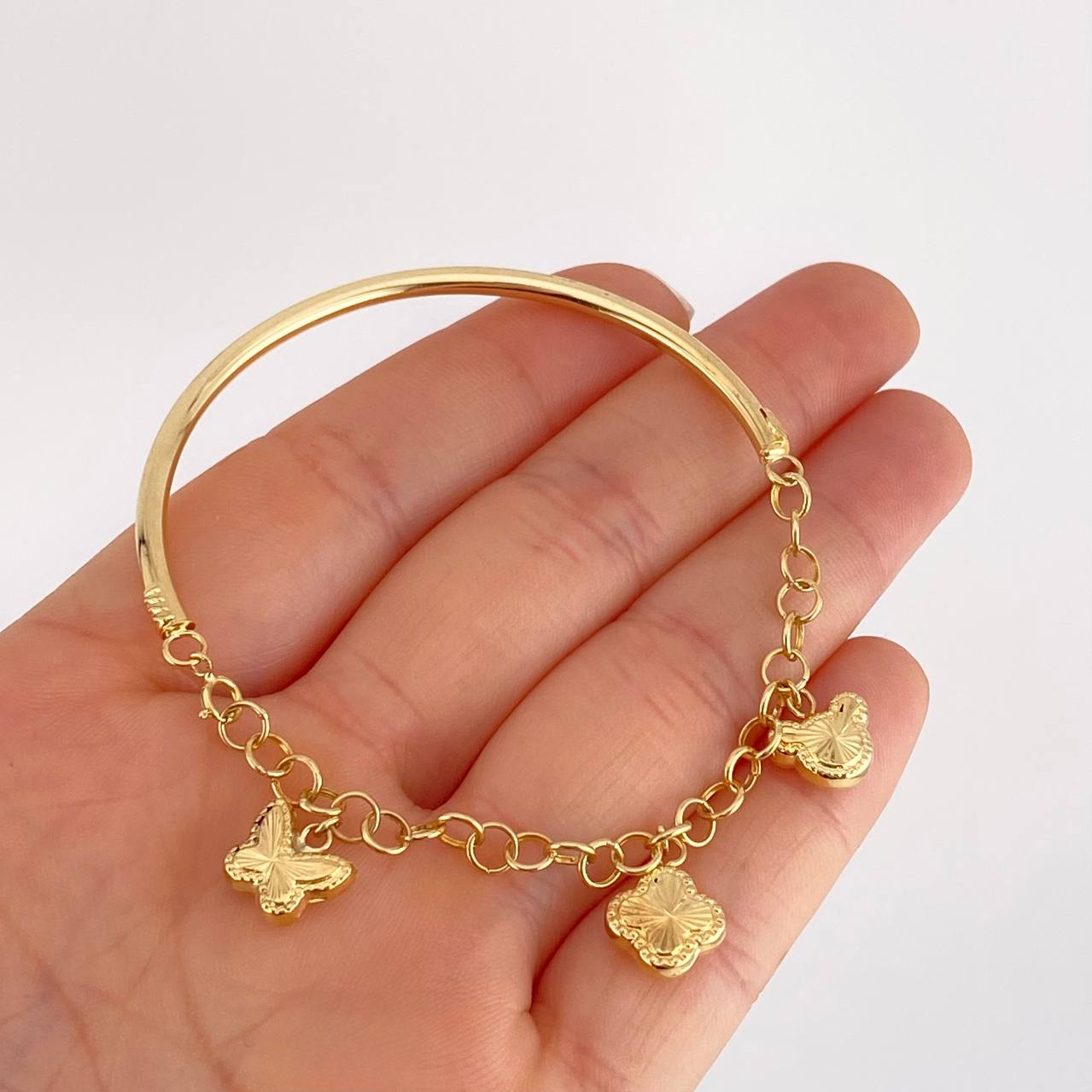 Pulso Charms Diamantados 4.05g / 14.7cm / 2.75mm Oro Amarillo 18K