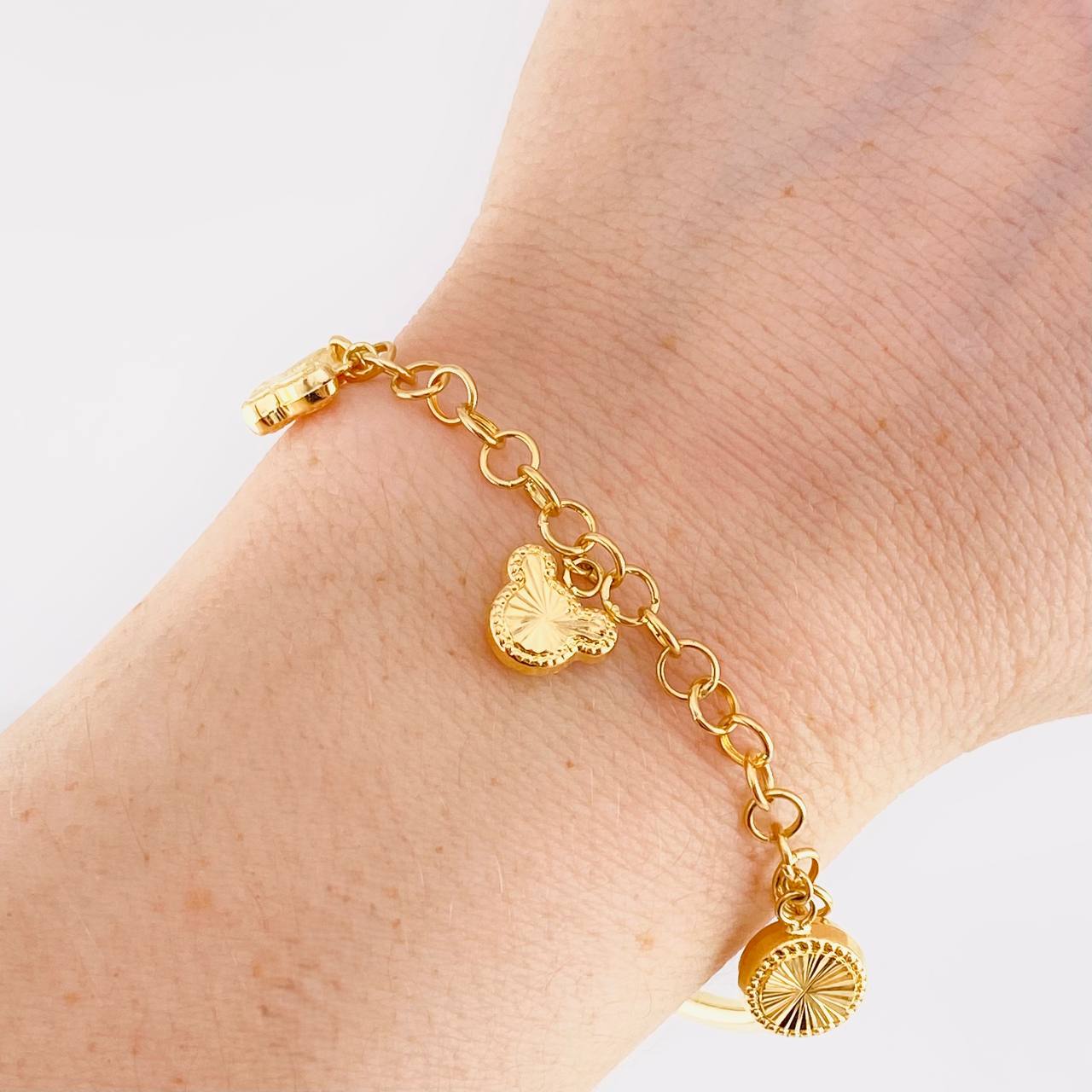 Pulso Charms Diamantados 4.15g / 15cm / 2.75mm Oro Amarillo 18K