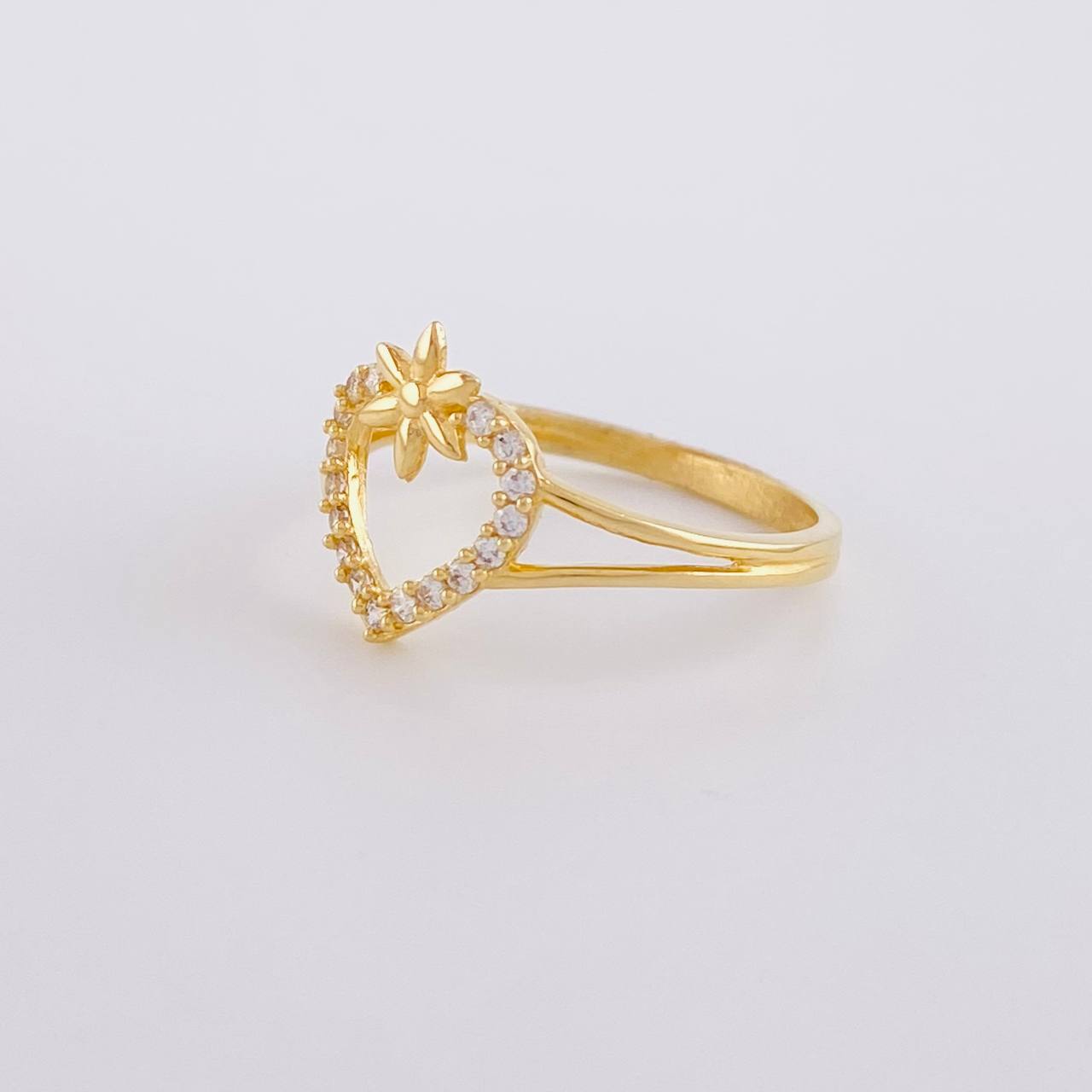 Anillo Corazón Flower 1.95g / T8 1/4 Oro Amarillo 18K