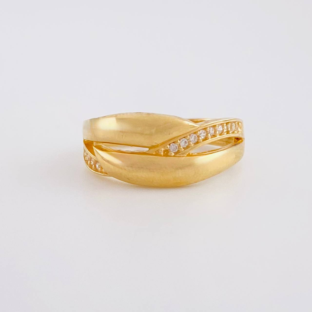 Anillo Esencia 2.9g / T5 Oro Amarillo 18K