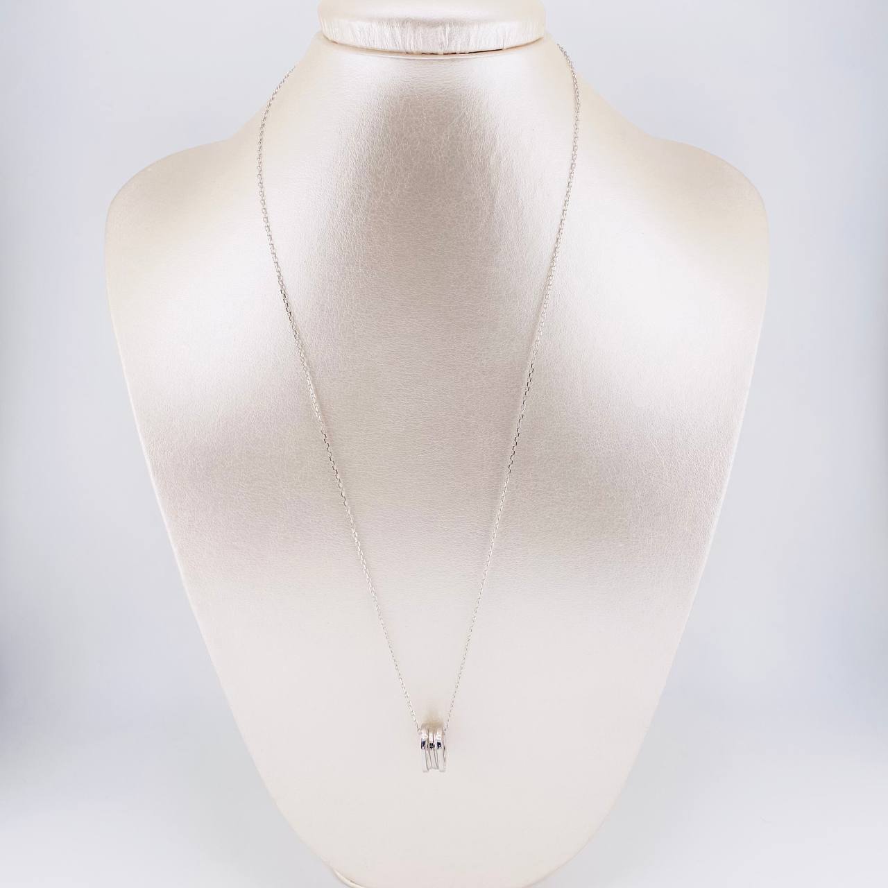 Set Cadena Aro Seguido + Dije Bv / 4.75g / 50cm Oro Blanco 18K